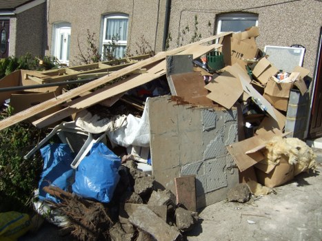 Local waste removal team at work in Hackbridge